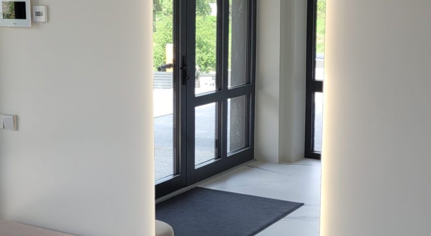 Drabužinė. Berėmis - galinis apšvietimas