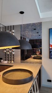 Gamykliškai sendintas veidrodis Morena