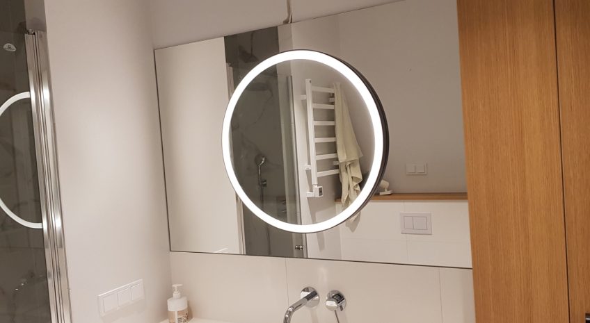 IMG-ee6ea6502a9f914103f6092c6c191ff0-V